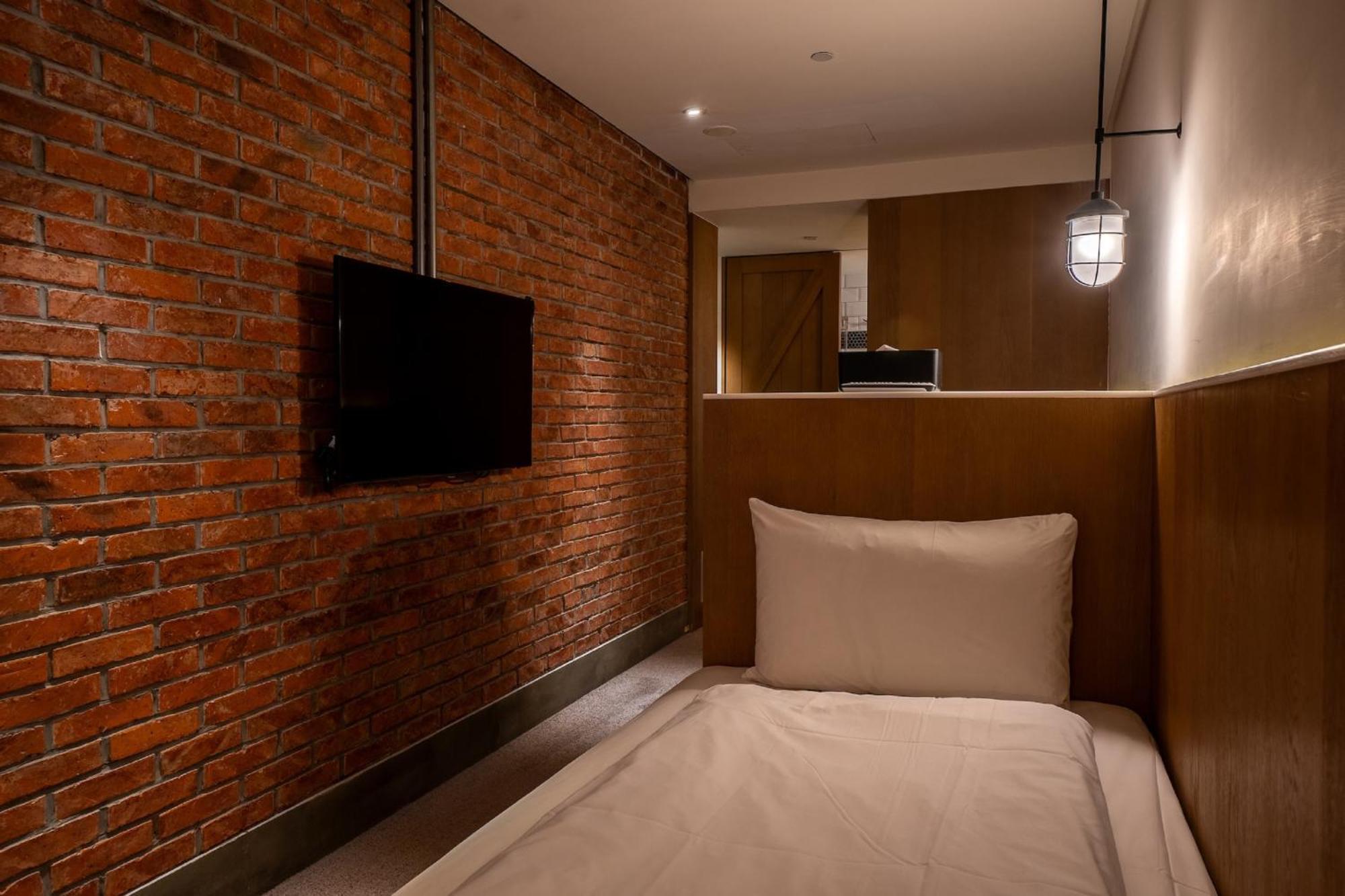 Check Inn Taipei Songjiang Luaran gambar